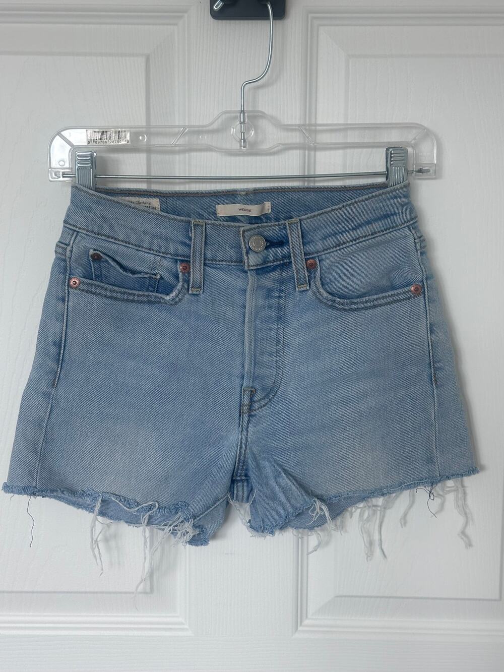 Levi’s Premium Wedgie Cutoff Shorts W24 High Rise Light Wash Raw Hem Denim